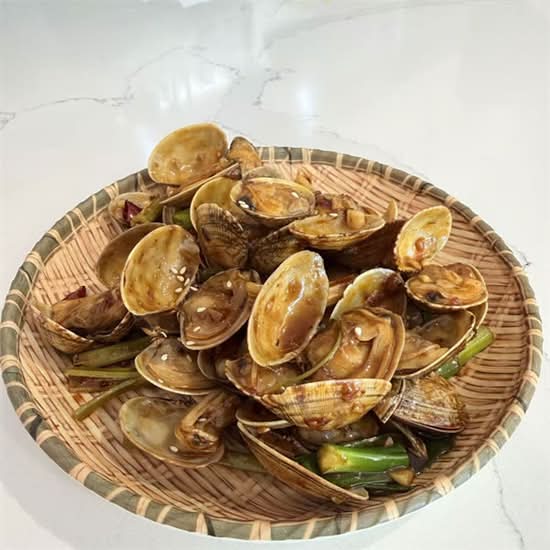 【新品】辣炒花蛤 [New] Spicy Stir-Fried Clams